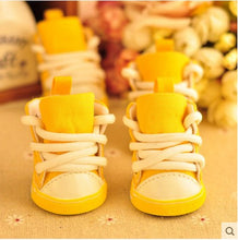 Multi-Color Street Fashion Anti-slip Sneakers for Pets